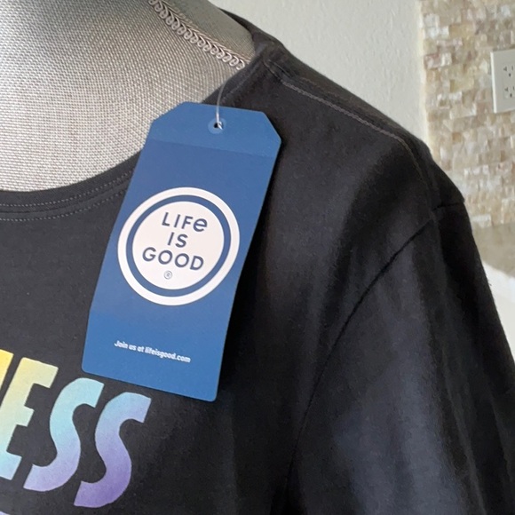NWT Life is Good Tee size M Black - Rainbow “Kindness is Free”, Short Sleeve Tee - Picture 5 of 5